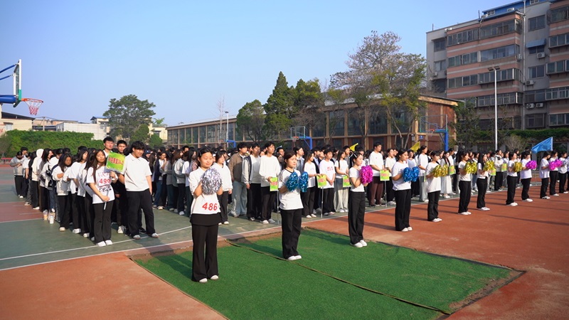清风燃动赛场 活力筑就健康