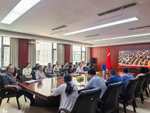 我校集中收看庆祝中国共产党成立105周年大会